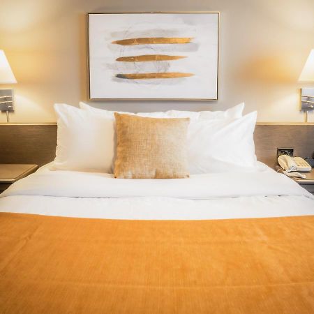 Hotel Le Voyageur เซปต์-อีลส์ ภายนอก รูปภาพ