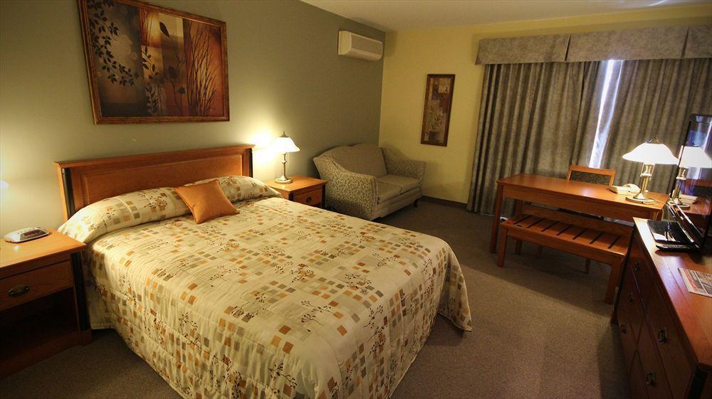 Hotel Le Voyageur เซปต์-อีลส์ ภายนอก รูปภาพ