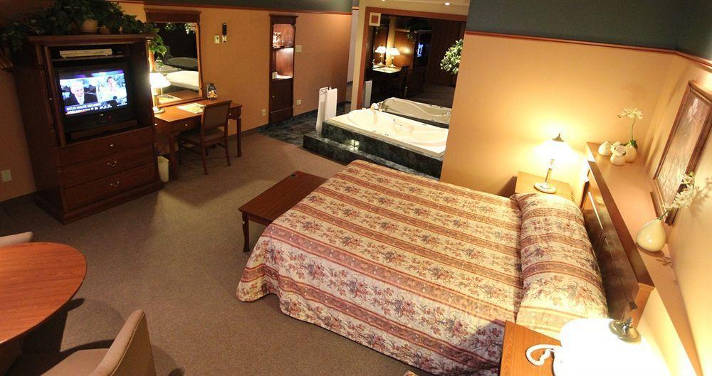 Hotel Le Voyageur เซปต์-อีลส์ ภายนอก รูปภาพ