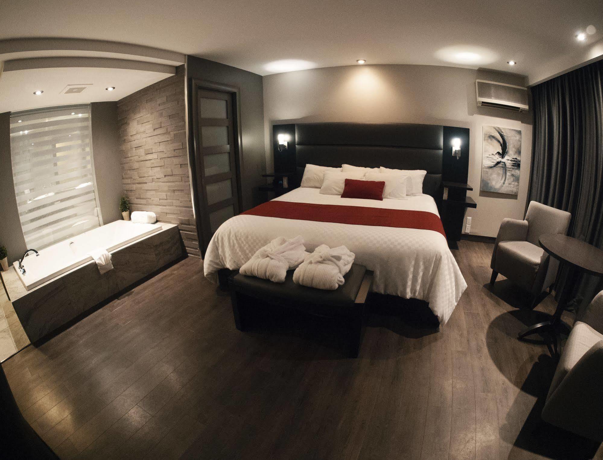Hotel Le Voyageur เซปต์-อีลส์ ภายนอก รูปภาพ