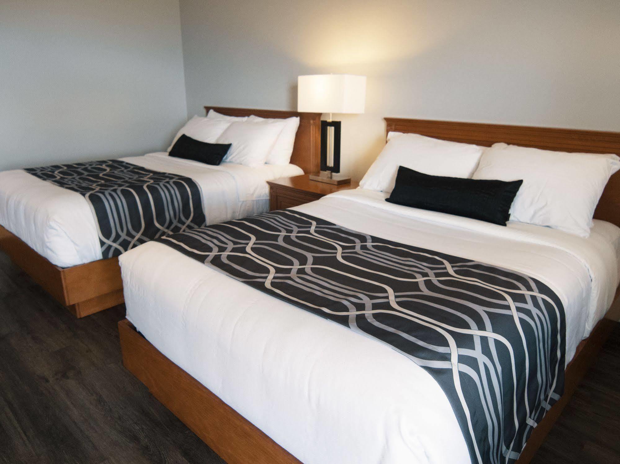 Hotel Le Voyageur เซปต์-อีลส์ ภายนอก รูปภาพ